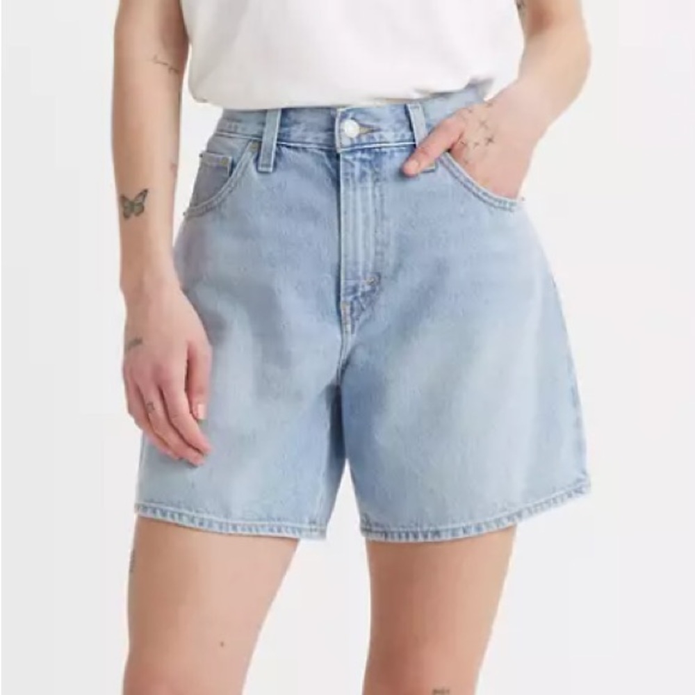 NWT Levi’s high waisted baggy jorts